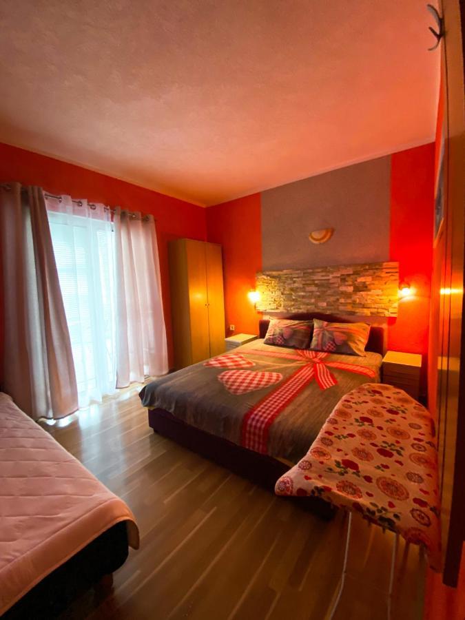 Apartments Marijana Tivat Exterior photo